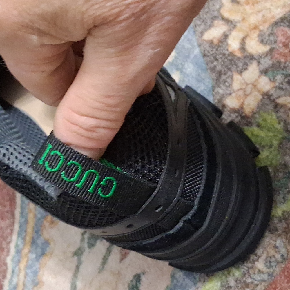 Gucci SNEAKERS - Picture 9 of 11